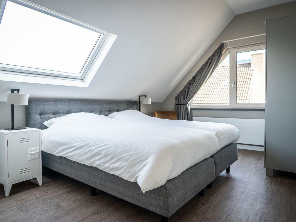 Spacious Bungalow In The Cosy Village 더콕스도르프 외부 사진